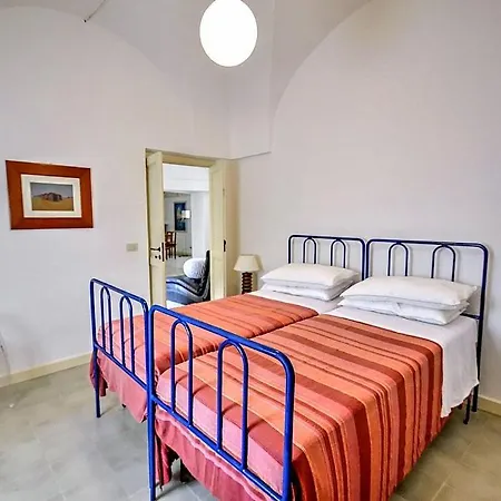 Sleeps 10 Pool Air Con Wifi Ostuni