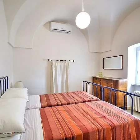 Villa Sleeps 10 Pool Air Con Wifi *