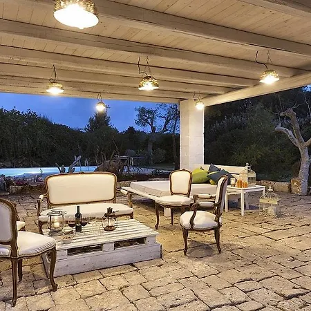 Sleeps 10 Pool Air Con Wifi Villa Ostuni